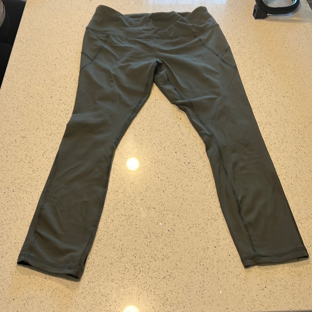 Reebok women’s large leggings